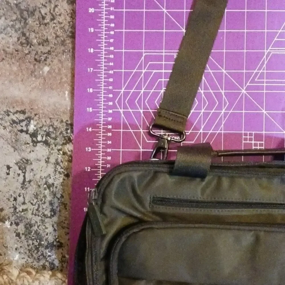 Lipault brown padded laptop bag EUC